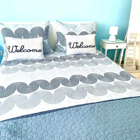 Apartment City Blue Vibes *
