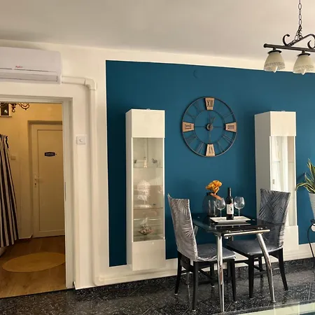 Blue Vibes * Pula
